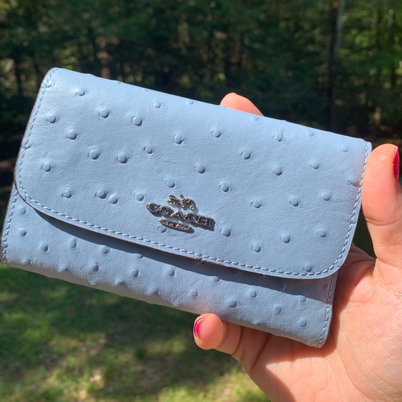 Coach Handbags - Authentic Coach Ostrich Embossed snap wallet 🦋